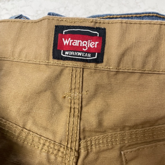 Wrangler Workwear Men’s Pant - Picture 3 of 3